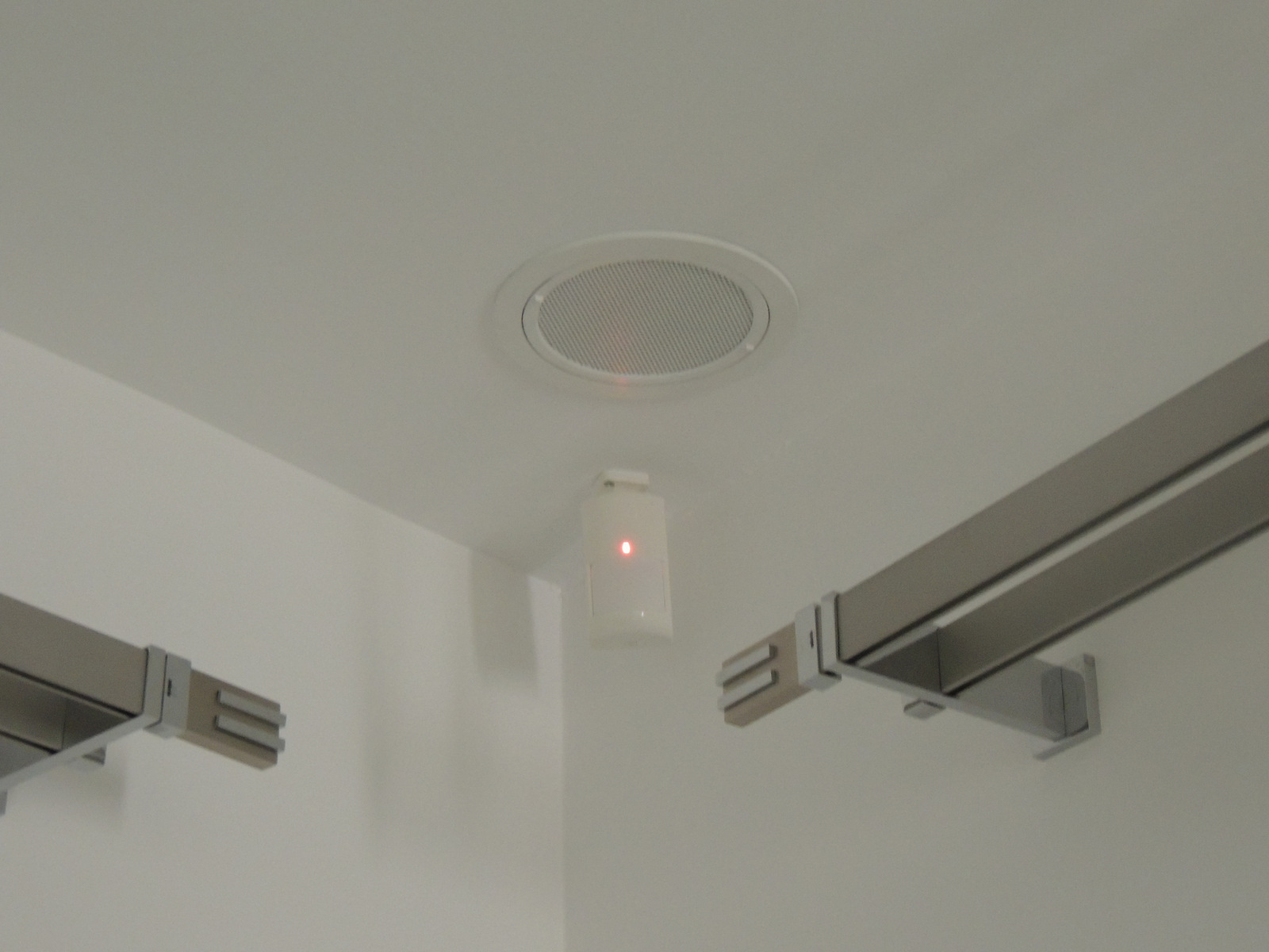 09 PHOTO 4